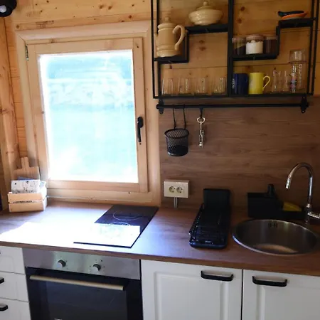 Holiday home Kuca Za Odmor Stara Jabuka *