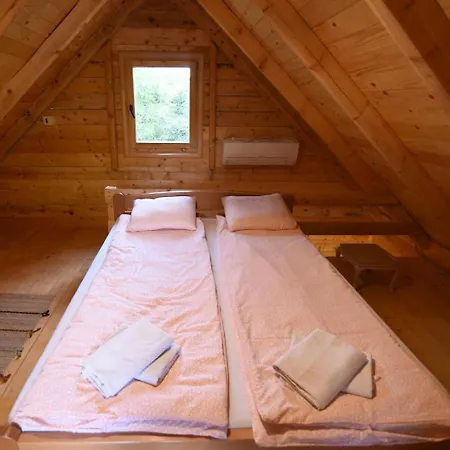 Holiday home Kuca Za Odmor Stara Jabuka *