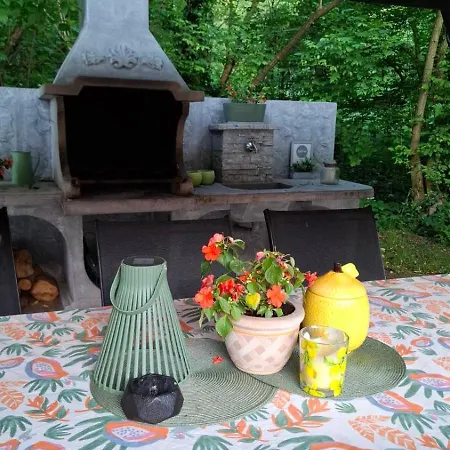 Holiday home Kuca Za Odmor Stara Jabuka